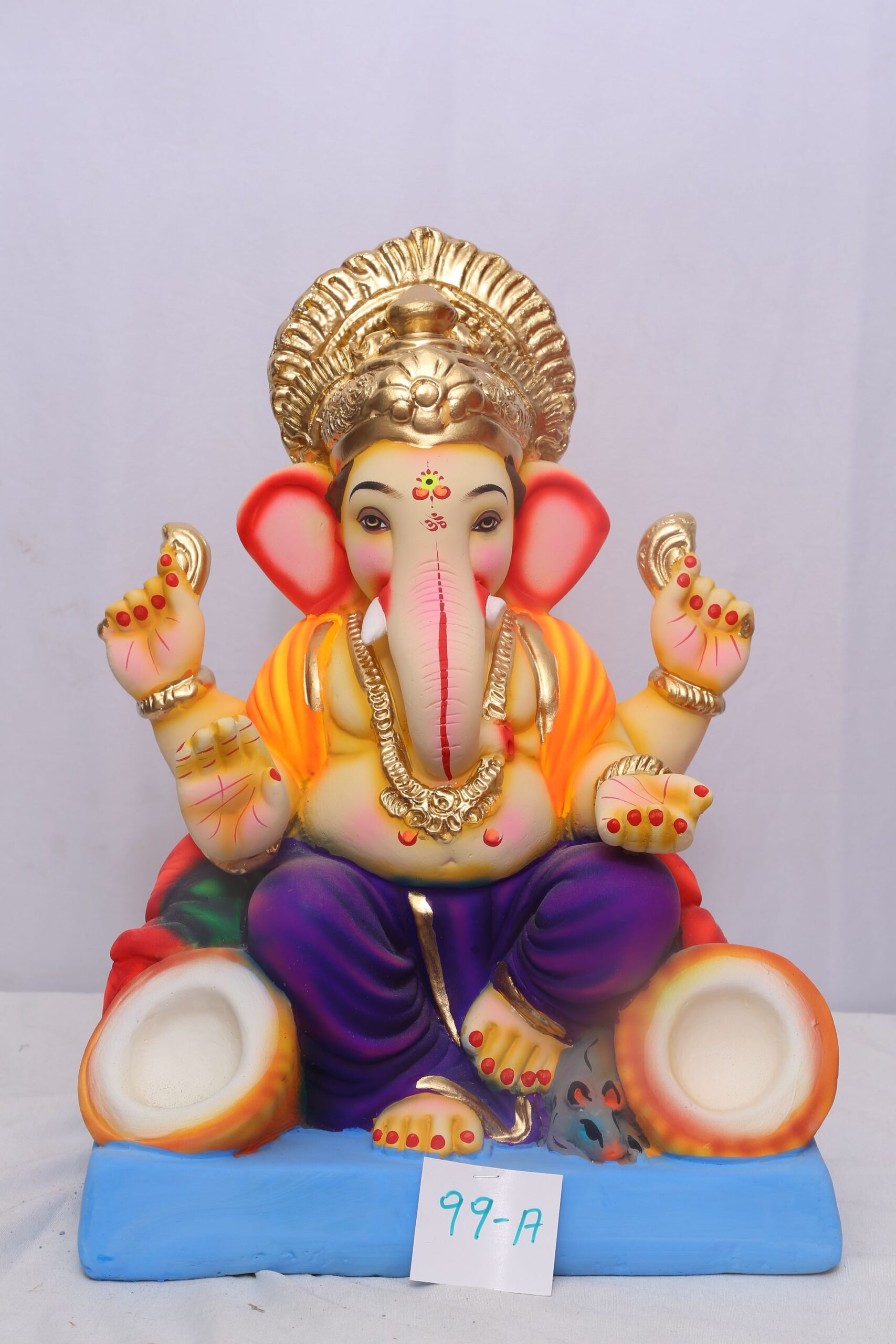 ganpati-idol-sitting-in-peshwai-baithak-atharv-eco-friendly-ganesh-idols